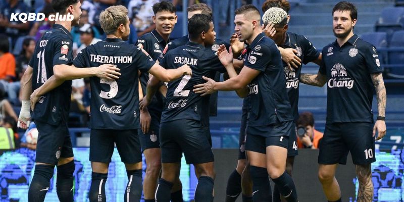 Hiện tại giải đấu có 16 đội tham gia và mang cơ chế xuống - thăng hạng - Thái lan